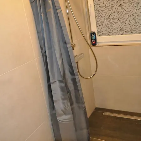 Apartment 2zi Wo 6 Persbetten Ab 1 Meter Breit Karlsruhe