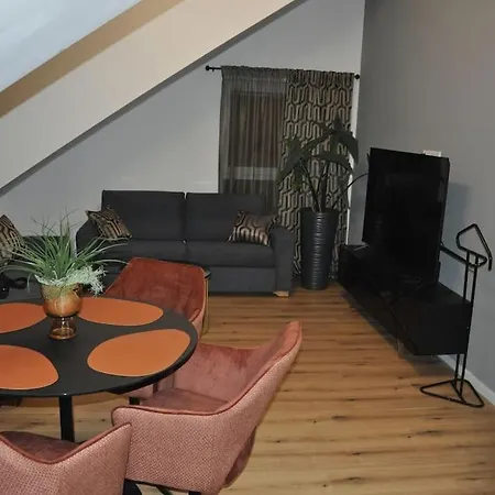 Apartment 2zi Wo 6 Persbetten Ab 1 Meter Breit