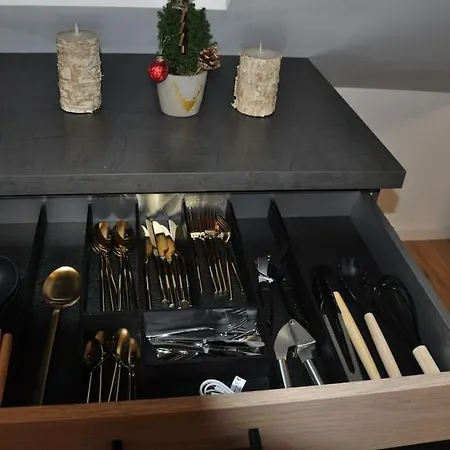 2zi Wo 6 Persbetten Ab 1 Meter Breit Apartment *